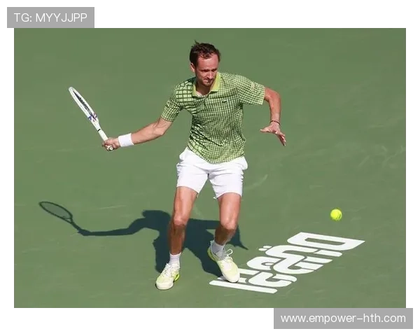 网球新星崛起 瓦林卡与梅德韦杰夫赛后分享训练秘诀 网球新星崛起 瓦林卡与梅德韦杰夫赛后分享训练秘诀