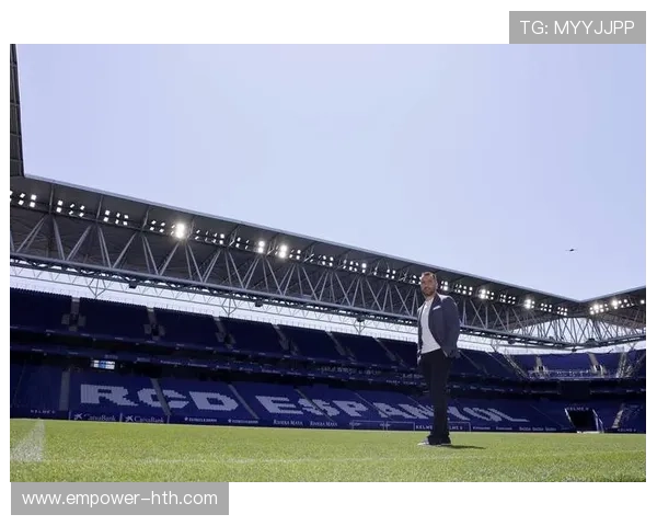 西班牙人俱乐部冬窗引援布局曝光冲击西甲保级新希望主帅信心倍增 西班牙人俱乐部冬窗引援布局曝光冲击西甲保级新希望主帅信心倍增