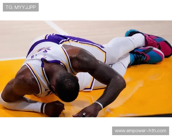 湖人詹姆斯伤情更新球队新赛季备战策略全面解析